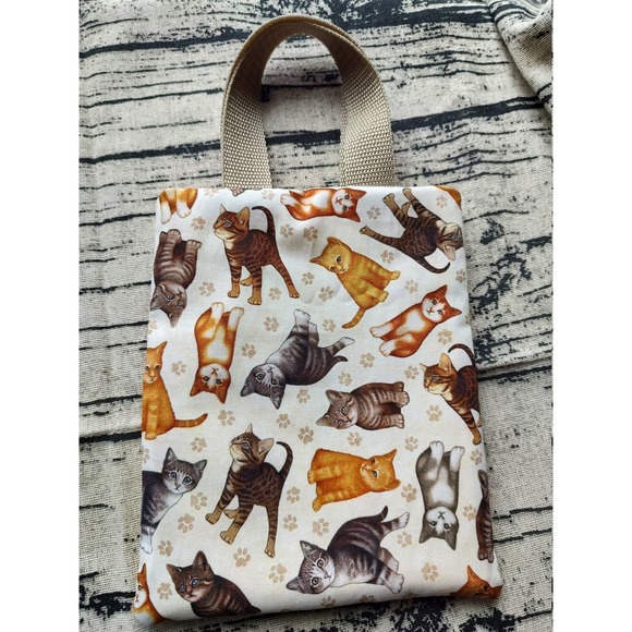 Cat crayon bag, crayon tote bag, favor bag, travel crayon bag kids bag - Picture 5 of 6